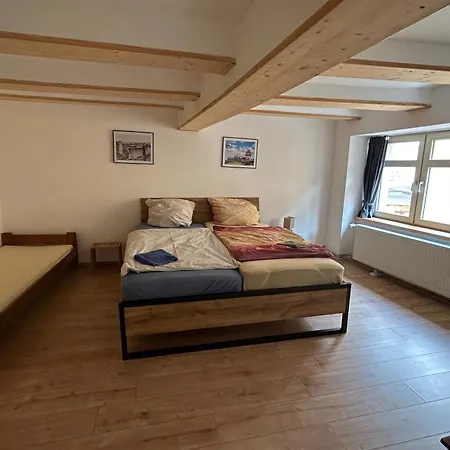 Haus Saaleradweg Fuer Monteure , Radfahrer Und Angler Hébergement de vacances Alsleben