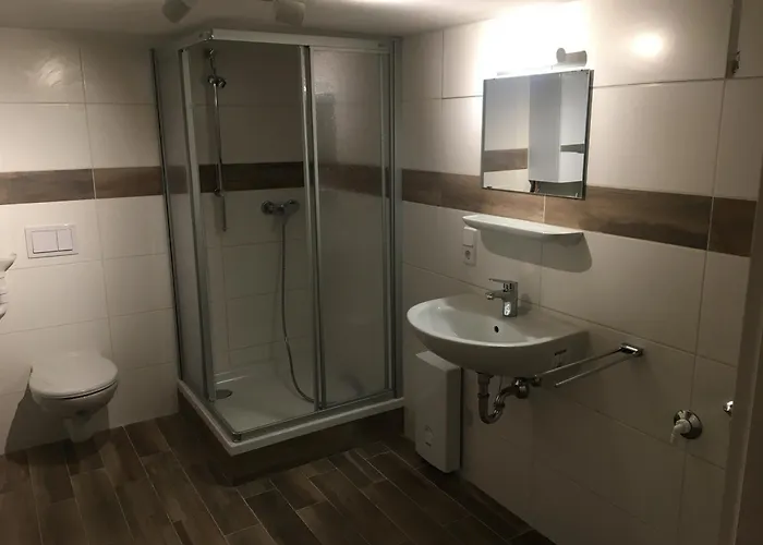 Haus Saaleradweg Fuer Monteure , Radfahrer Und Angler Hébergement de vacances Alsleben